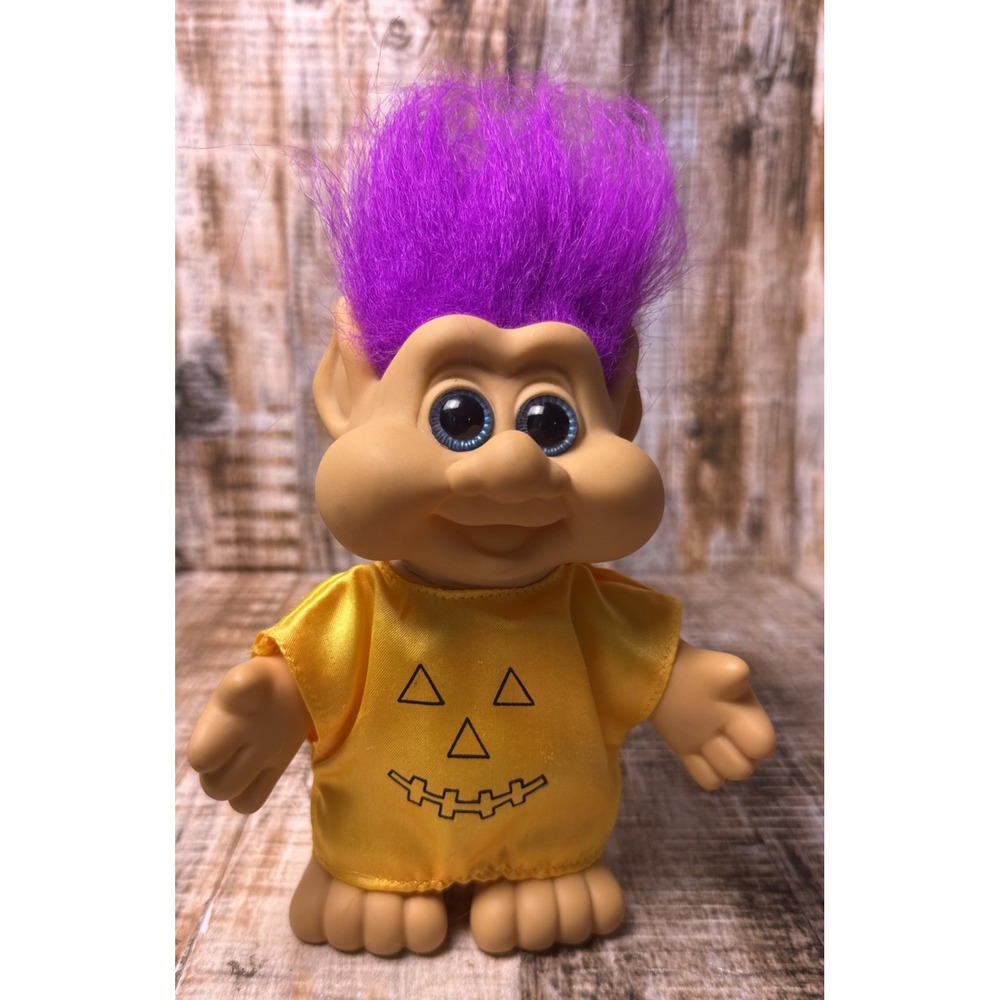 Vintage 1991 Halloween Troll Doll PURPLE HAIR Blue Eyes 7" Tall